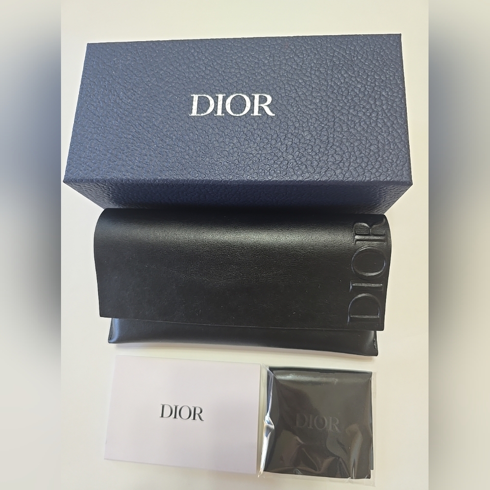 NWOT Dior Black Sunglasses Case With Cloth And Box
